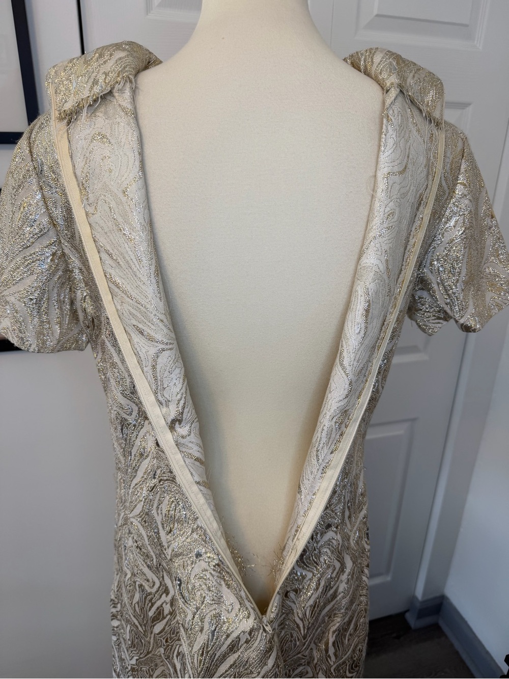 Vintage Late 1960s / Early 1970s Metallic Lurex Brocade Maxi Dress - Picture 10 of 15